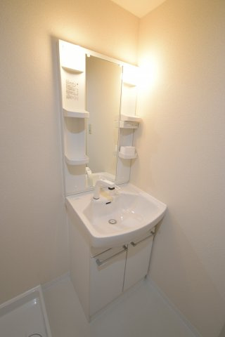 ヴェスタ堀江の洗面所