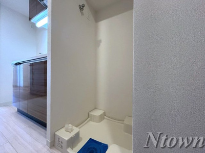 【設備】 | プレサンス久屋大通公園セラフィ | 洗濯機置き場です