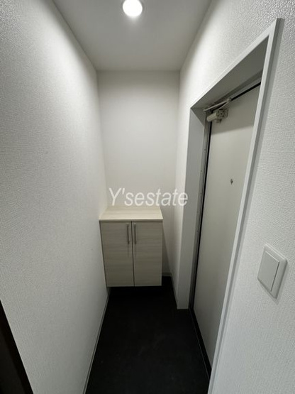 【玄関】 | アバンティオ小阪