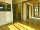 寄居町桜沢の居間・リビング