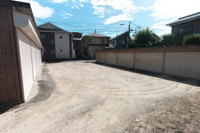 【駐車場】 | 渡辺ガレージ（両谷）