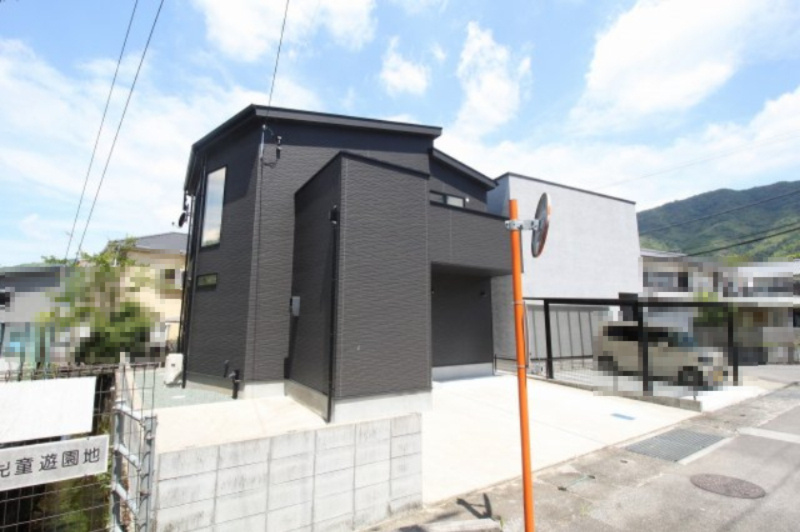 一宮東町　中古戸建　（築浅）の外観