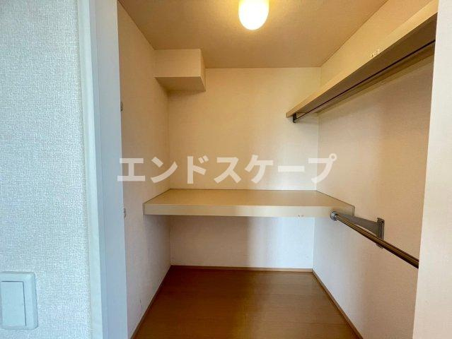 サンクブランシュ　Ａの収納|高崎、前橋、伊勢崎エリアのお部屋探しはエンドスケープまで！お客様の理想お聞かせ下さい♪
