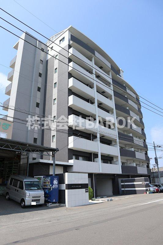 福岡市博多区東那珂３丁目の賃貸マンションの外観