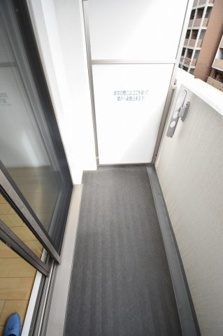 セレニテ上町台のバルコニー