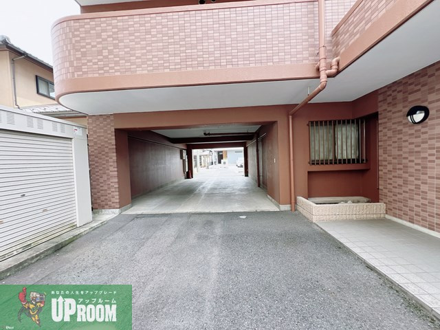 プリミエールT’sのエントランス