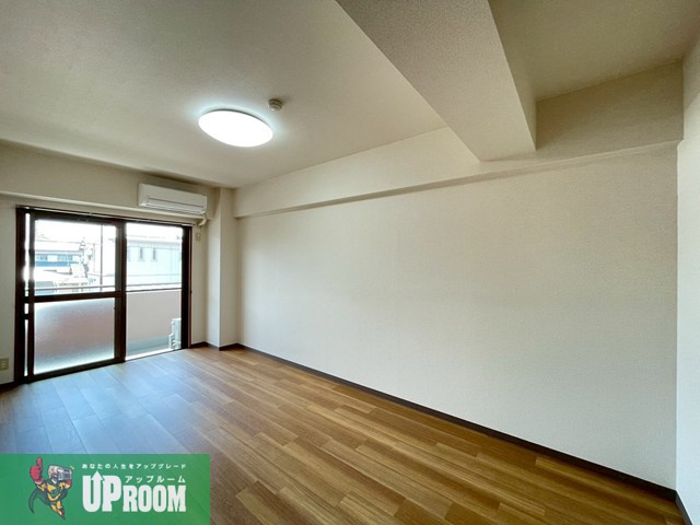 プリミエールT’sの居間・リビング