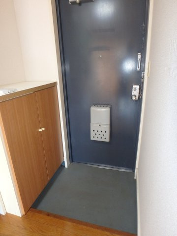 神田プチパール88　Bの玄関