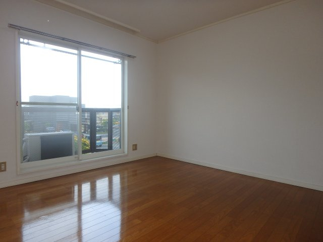 神田プチパール88　Bの洋室