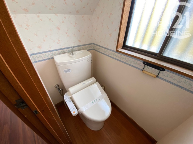 【トイレ】 | ◇◆当社管理物件◇◆　残堀貸家 | ウォシュレット付きです！