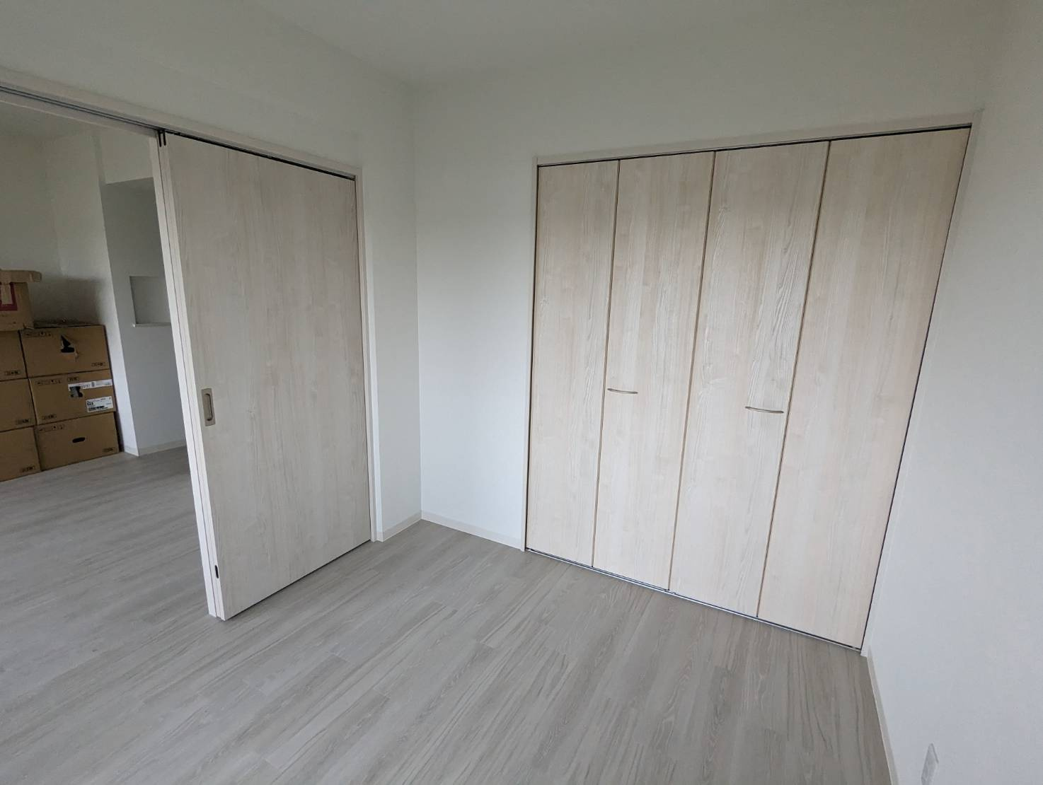 グレイス　レクシアの洋室