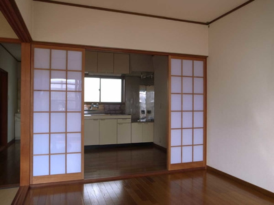 【洋室】 | コーポすずらん | １階洋室、DK