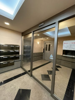 【エントランス】 | アクティア神田岩本町