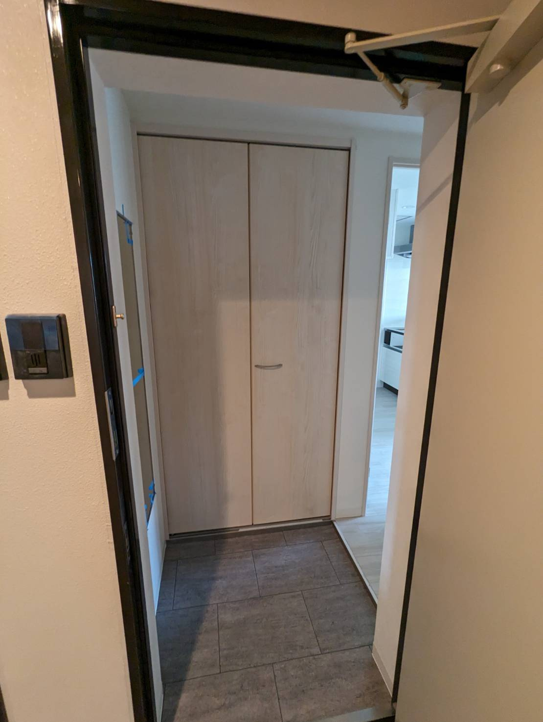 グレイス　レクシアの玄関