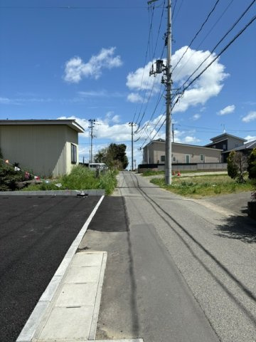 【新築戸建】さらに値下げ！勿来町酒井第2※子育て支援対象※の前面道路含む現地写真|ご参照ください。
