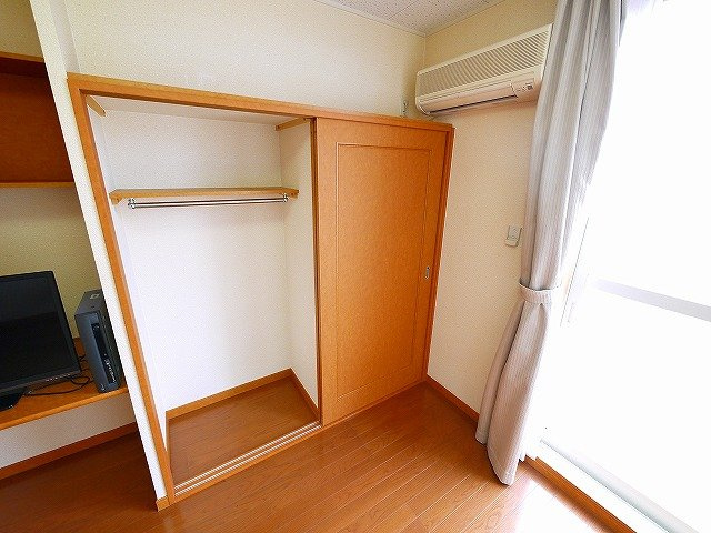 レオパレスアスカの収納