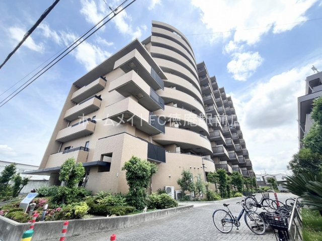 グランシャリオの外観