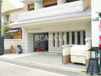 【エントランス】 | プレサンス京都二条城前風雅 | 建物の内部です