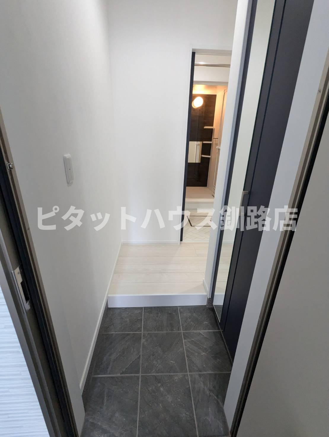 レディントンの玄関