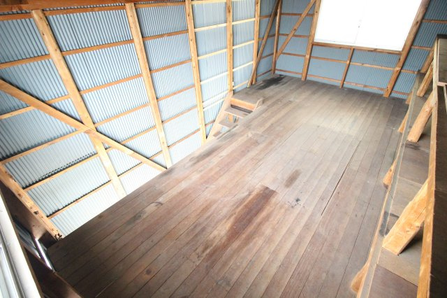 【内装】 | 安中町6丁目シャッター付き倉庫