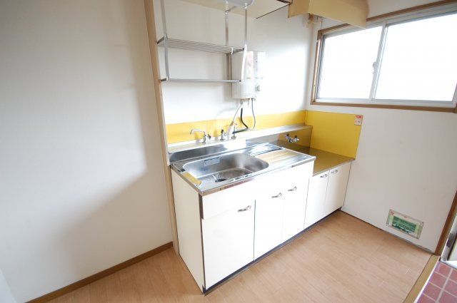 【キッチン】 | ハイツシンコーＢ