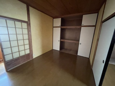 【洋室】 | 東富田町ガレージハウスO