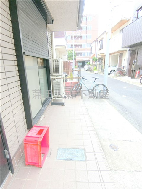 西蒲田4丁目戸建てのその他共用部分|駐輪場　バイク置き場