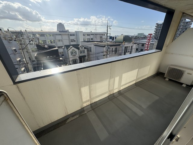 D-CUBEのバルコニー