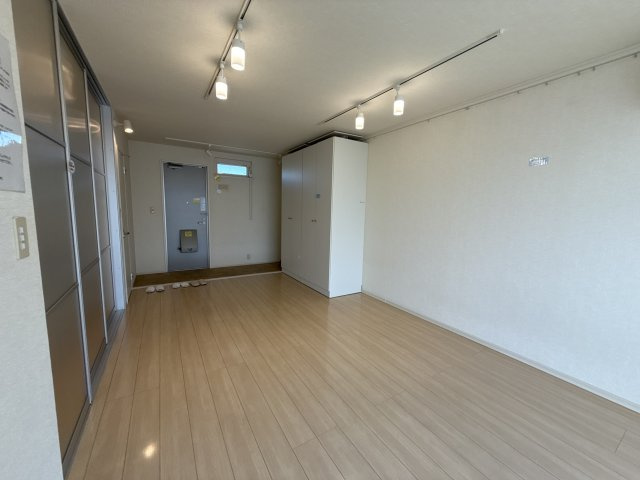 レトアＦＣの居間・リビング