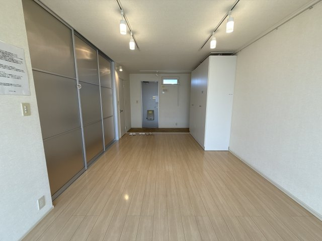 レトアＦＣの居間・リビング