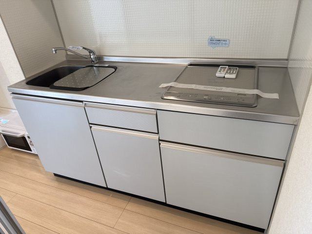 レトアＦＣのキッチン