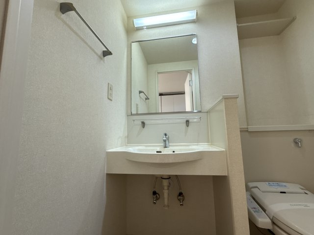 レトアＦＣの洗面所