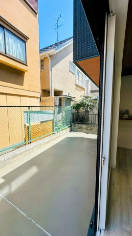 上大市4丁目の駐車場