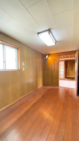 姫路市船津町の洋室