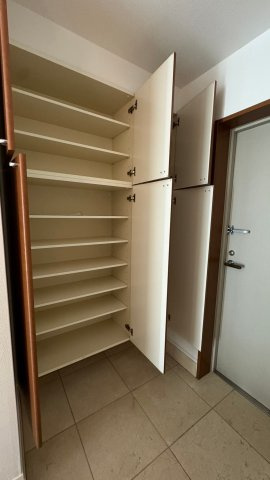 パレシェール苦楽園北夙川通りの収納|収納