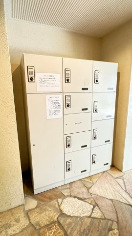 パレシェール苦楽園北夙川通りの設備|宅配ボックス