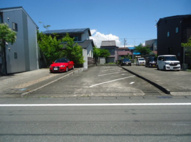 掛川市掛川の駐車場の画像