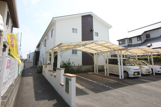 ＷＡＫＡＢＡ２１の駐車場