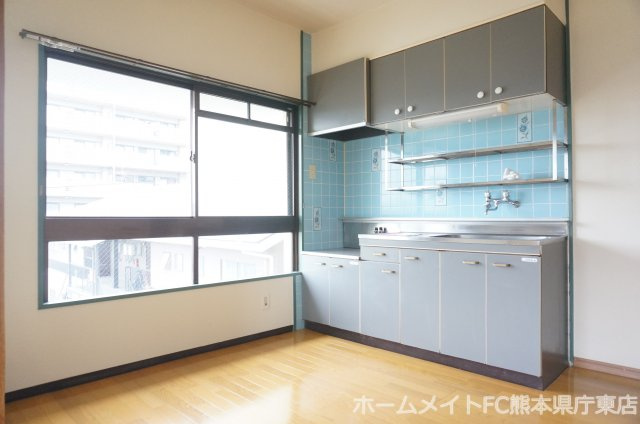 シャトレ長嶺Ⅲのキッチン