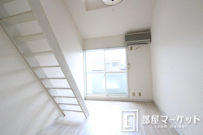 【居間・リビング】 | アルシャイン御幸 | 同型タイプ