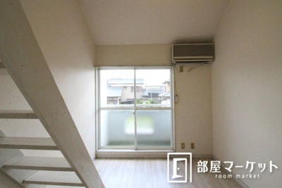 【居間・リビング】 | アルシャイン御幸 | 同型タイプ