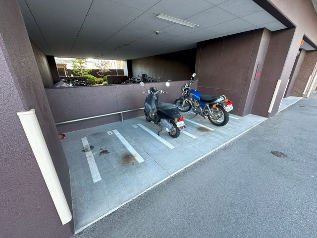 アルファスマート西国分Ⅱの駐輪場