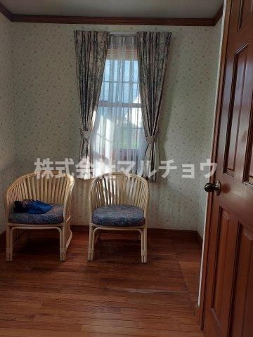 サニービーチ戸建ての洋室|ゆったりした洋室です