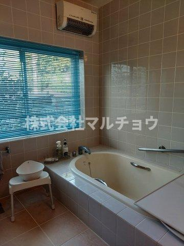 サニービーチ戸建ての浴室|お風呂で日々の疲れを落としましょう