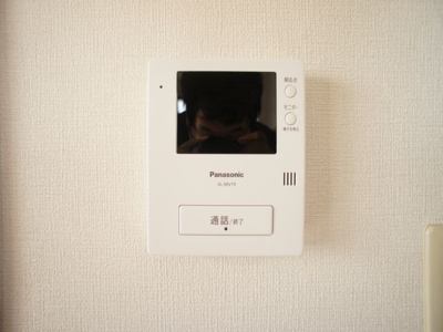 【セキュリティ】 | ラフォーレ・ファインC | 訪問者の確認ができるTVドアホン付きです♪