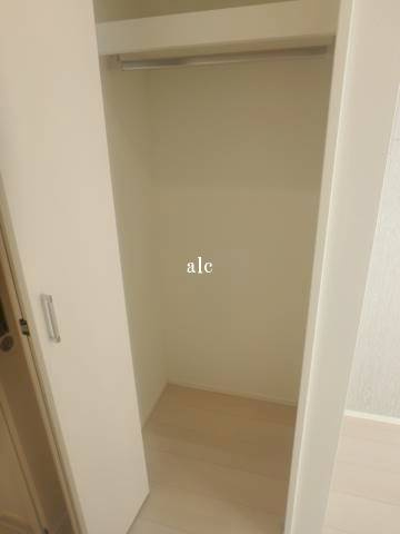 ハーモニーテラス野沢の収納|収納スペース豊富です。反転タイプ