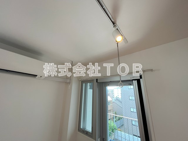 【設備】 | グランデュオ八幡山 | 室内洗濯物干し