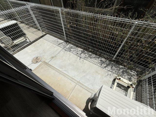 パル春日 A棟の庭