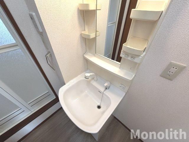 パル春日 A棟の洗面所