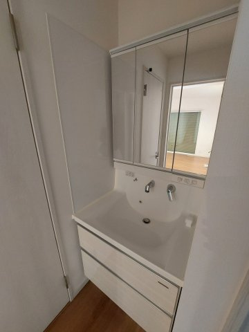 【独立洗面台】の画像